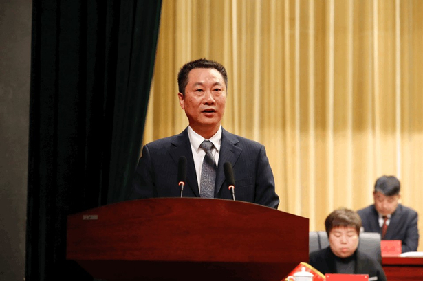 20230327县国土空间规划委员会第四次全体会议召开10-2.jpg