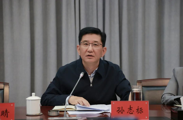 20230403全县优化营商环境工作专题推进会召开2.jpg