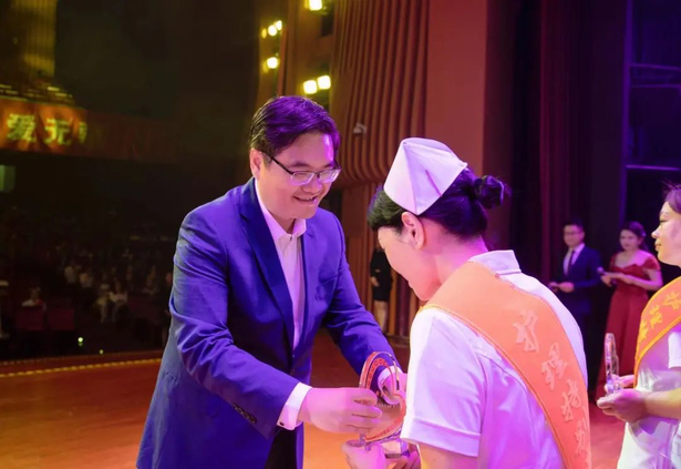 20230506盱眙县举行庆祝第112个国际护士节活动3.jpg