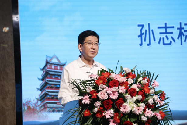 20230601盱眙县与邮政集团签订战略合作协议并举行极速鲜龙虾寄递发布会3.png