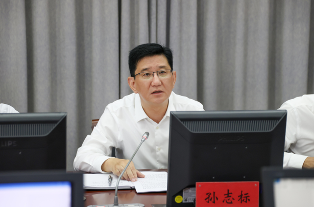 20230630县政府十八届十五次常务会召开2.png