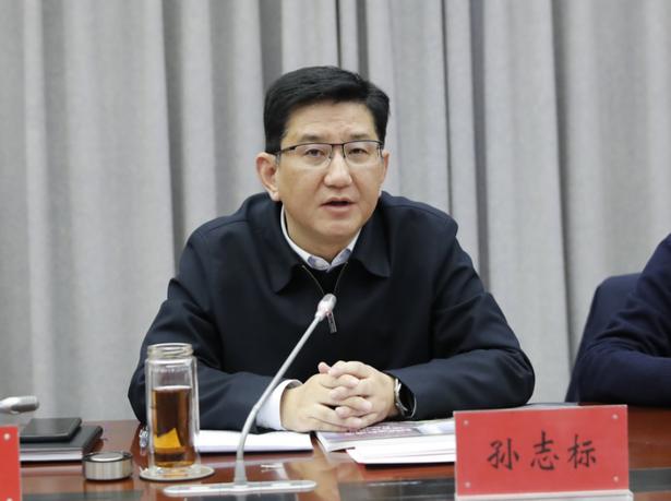 20231225盱眙县召开盱眙龙虾酒店综合体项目设计方案汇报会2.png