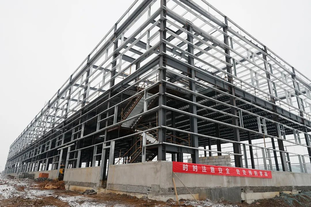 20230301坚持工业强县 矢志攀高比强4.jpg
