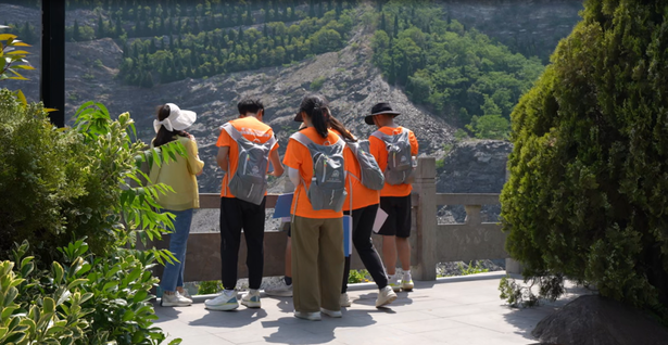 20240518第二届“行远杯”全国地理实践技能越野赛在第一山风景名胜区举行6.png