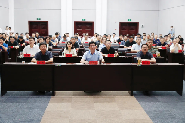 2024-08-02盱眙县组织收听收看市委理论学习中心组专题学习报告会4.jpg