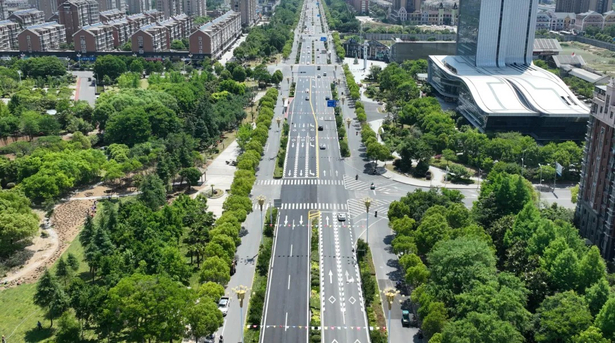 【奋斗2024 幸福温暖四季】之二：“匠心”筑桥铺路 “真心”构建通途1.jpg