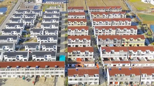 20250101贯彻落实县委全会精神｜管仲镇：把准思路 把牢出路 把稳新路1.jpg