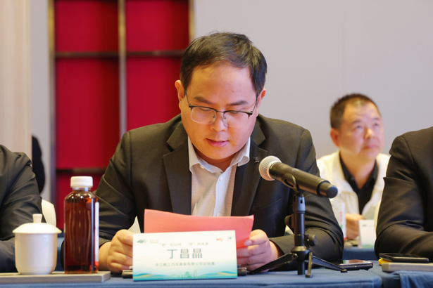20250425第五届淮河华商大会暨盱眙（玉环）高端装备制造产业招商推介会成功举行4-3.png