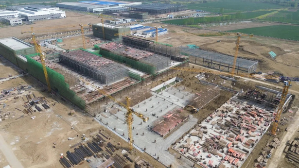 20250520县领导现场推进重特大项目建设1.jpg