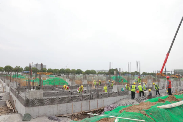 20250526县领导现场推进重点开竣工项目建设3.jpg