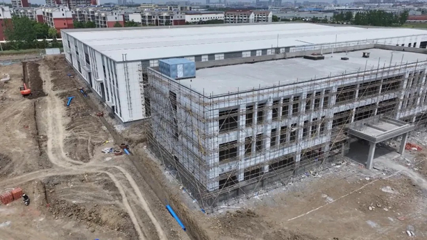 20250506【攻项目 优环境】桉屿智能科技拉满项目建设“进度条”.jpg