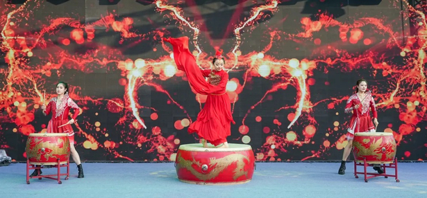 2025盱眙龙虾美食文旅推广季无锡分会场活动启幕9.jpg