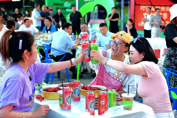 2025盱眙龙虾美食文旅推广季无锡分会场活动启幕18.jpg