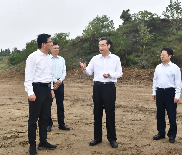 20250928史志军调研督导生态环境保护工作并开展巡湖巡林2.jpg