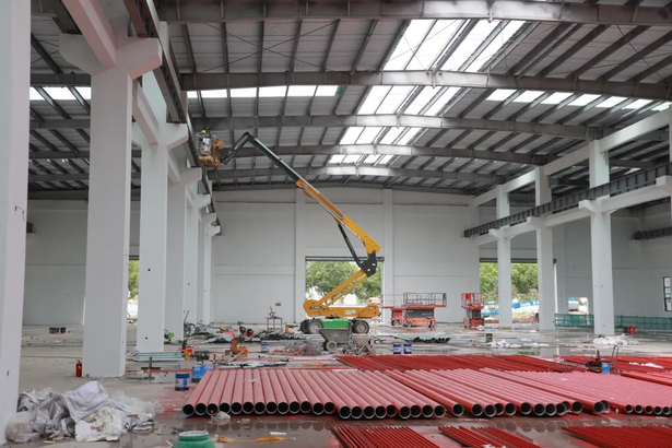 20250831县领导现场推进部分三季度开竣工重点项目建设6.jpg