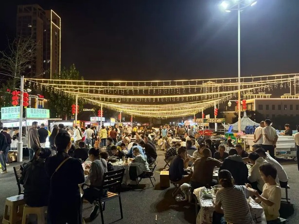 盱眙节日消费市场“热”力十足15.jpg