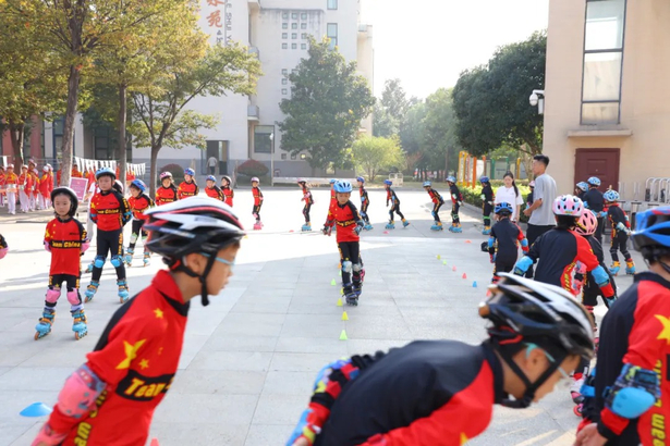20251010中国少年先锋队盱眙县第四次代表大会开幕4.jpg