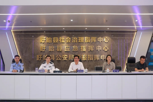 20251002孙志标调研检查“双节”期间值班值守情况并看望慰问坚守岗位一线人员1.jpg