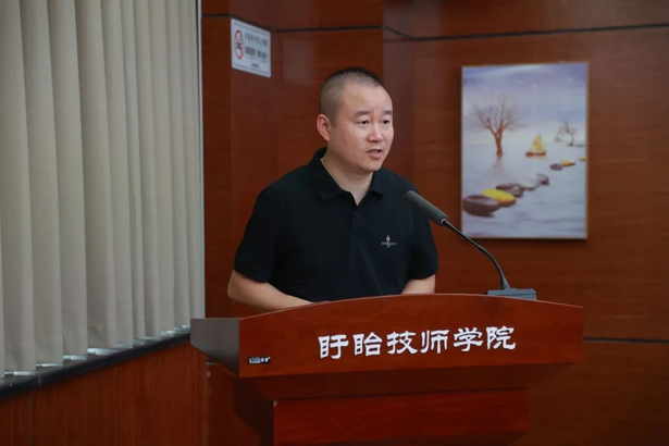 20250524“技能照亮前程”我县召开技能培训助力县域经济高质量发展推进会3-3.jpg 20250524“技能照亮前程”我县召开技能培训助力县域经济高质量发展推进会3-3.jpg