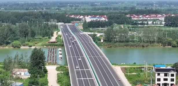【奋进2025·我们眼中的盱眙】绿色交通， 从“抵达”到“畅达”的飞跃3.jpg