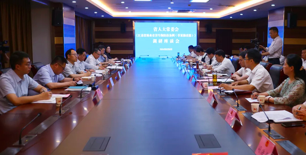 2024-08-08张爱军在盱眙宣讲党的二十届三中全会精神并开展立法调研1.jpg 2024-08-08张爱军在盱眙宣讲党的二十届三中全会精神并开展立法调研1.jpg