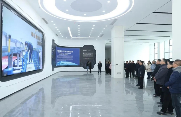 20251212县政协组织开展委员集中视察活动2.jpg 20251212县政协组织开展委员集中视察活动2.jpg