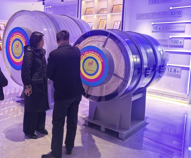 20260117以“走”促发展 以“访”暖企业5.jpg 20260117以“走”促发展 以“访”暖企业5.jpg