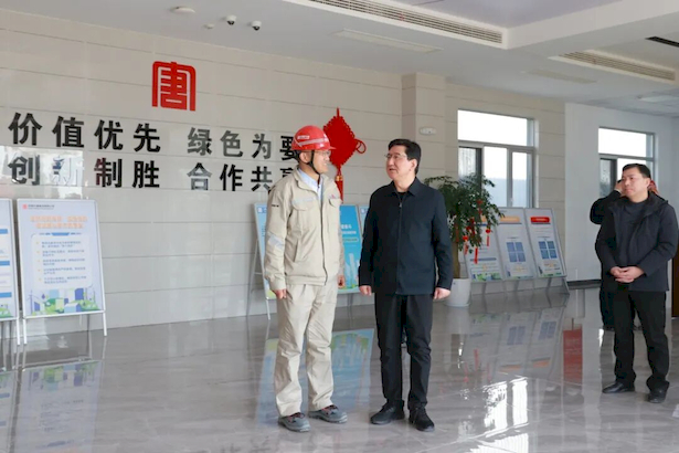 20260214孙志标检查春节前安全生产和市场保供工作1.jpg 20260214孙志标检查春节前安全生产和市场保供工作1.jpg