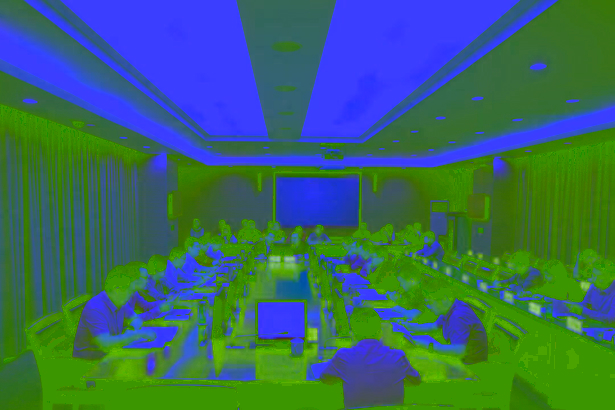20260516全县项目攻坚暨“一办六组”推进会召开.jpg