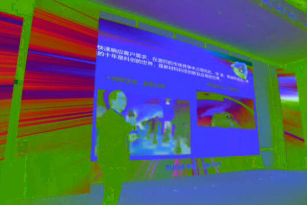 202605102026宇狮集团功能膜新品发布会在盱成功举行4.jpg