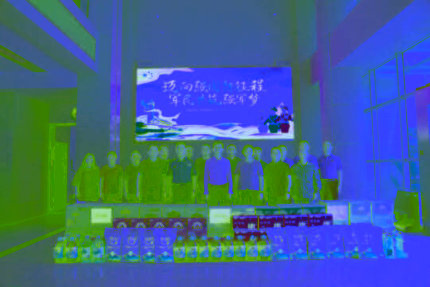 20260730王长俊袁康开展“八一”走访慰问活动1.jpg
